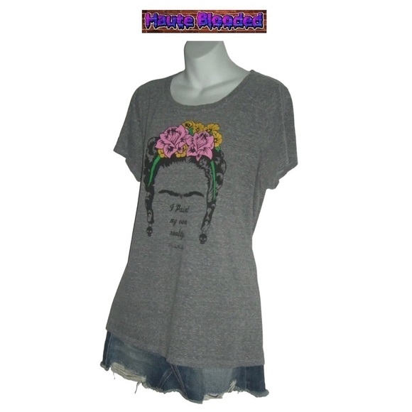 Frida Kahlo Tee Shirt Plus Size Mexican Painter Artist Gray Flowers Sz XXL 2X 2 - Picture 3 of 9